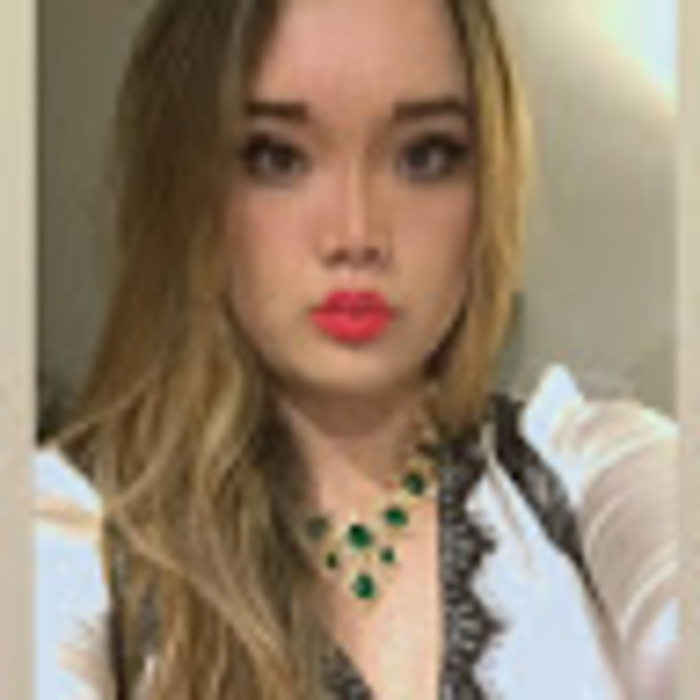 Meet your Posher, Monique